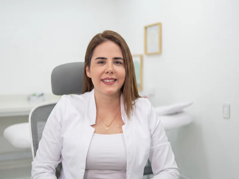 Dr. Arlette Ortega in her clinic, ready for your consultation